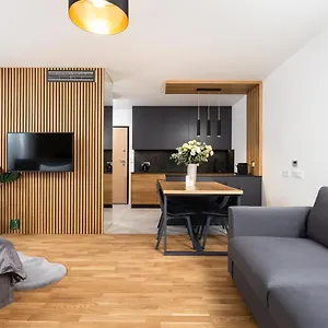 Inpoint G15 Near Old Town & Kazimierz District & Parking Option , Cracovia Polonia