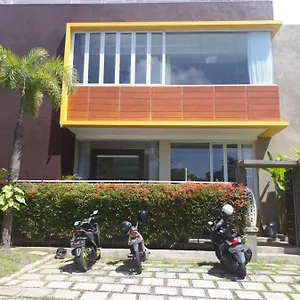 Brielle , Jimbaran Indonesia